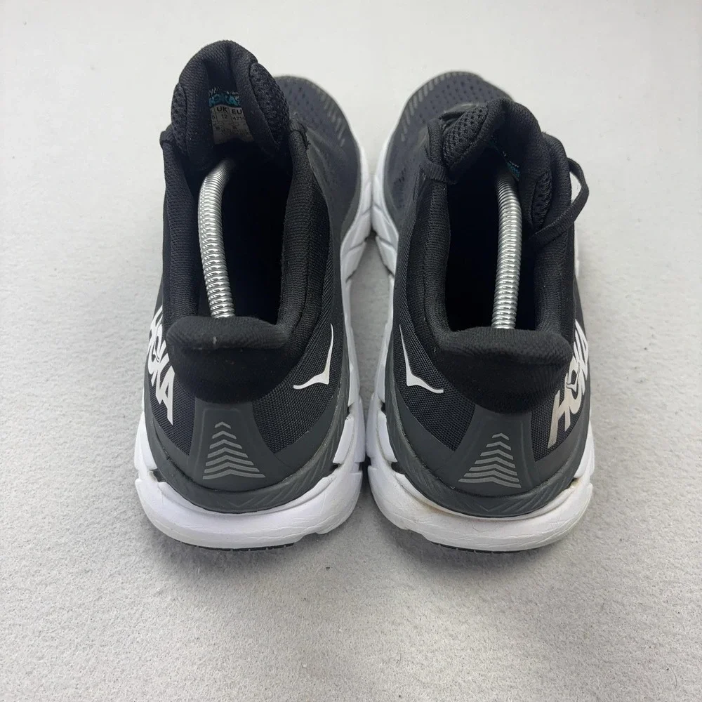 Hoka One One pre owned
